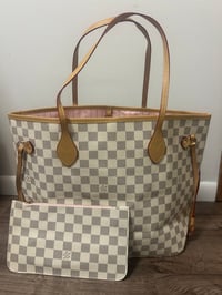 Image 4 of Lina tote 