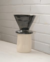 Image 2 of v60 Filter in Metallic 