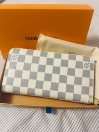 Image 1 of Blanc check wallet 