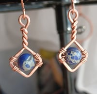Image 4 of Marbly Twisty Copper Earrings💙