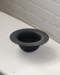 Image 1 of Flat Rimmed Bowl in Matte Black