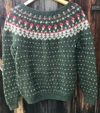 Image 2 of Toadstool - Icelandic wool sweater - Pine green - Preorder