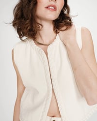 Image 1 of Chaleco Verona Beige 