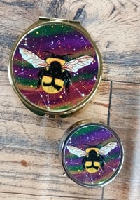 Image 4 of Compact mirror or pill box