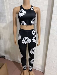 Image 3 of Black Flower Printed Cropped Tanks Pants Sets
