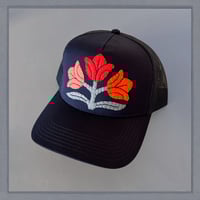 Image 3 of Tulip Trio