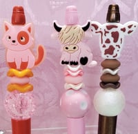 Image 2 of Assorted Focal Pens