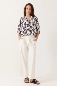 Image 3 of Camisa Flores Amesia