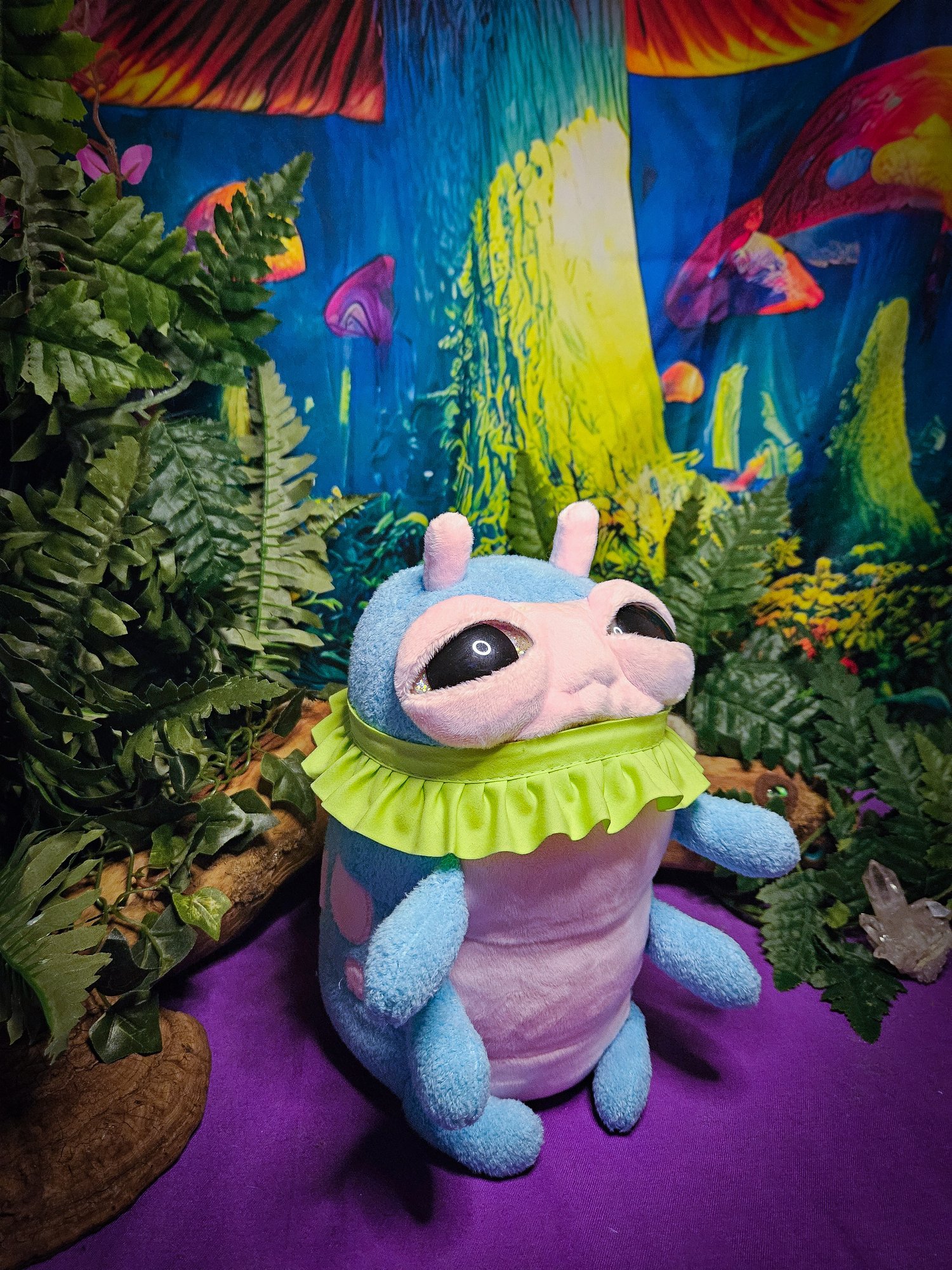 Pudgy Caterpillar Hatchling! ☆Pink☆ With Glow In The Dark Eyes!