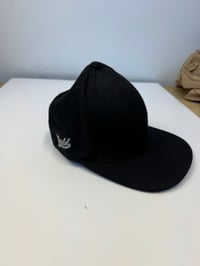Image 4 of Vintage World Ind hat