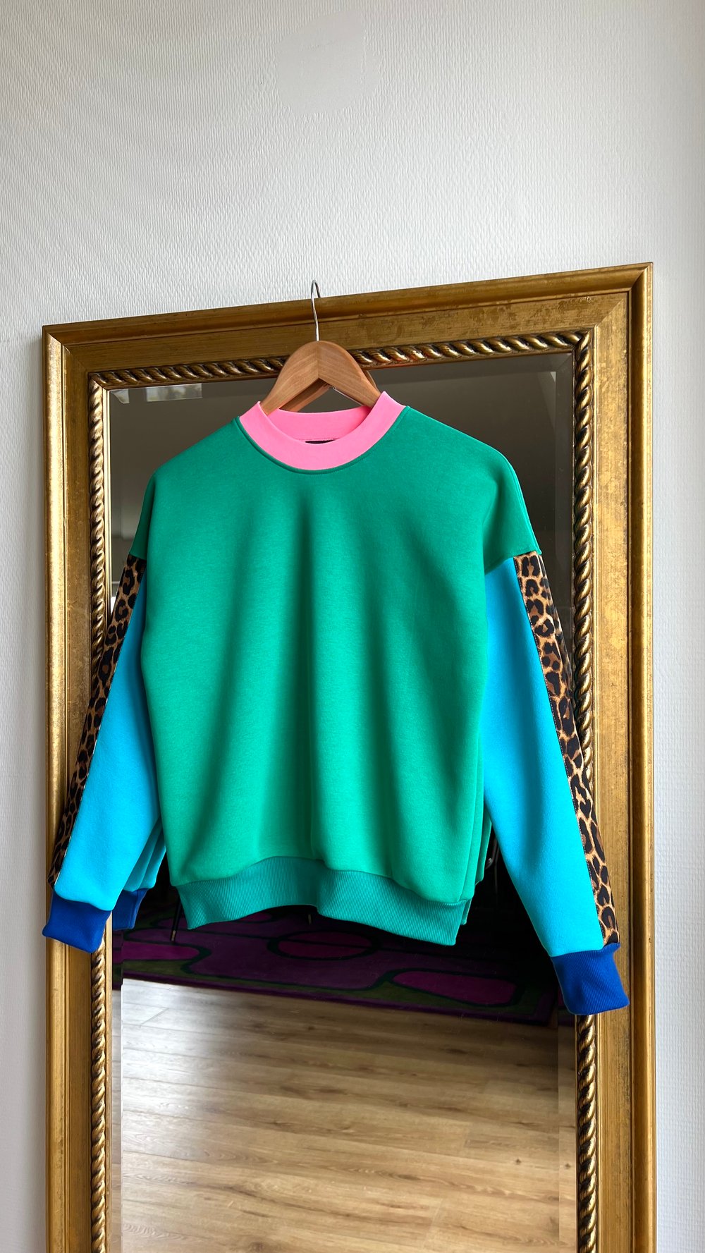 Image of SWEAT TOBOGGAN