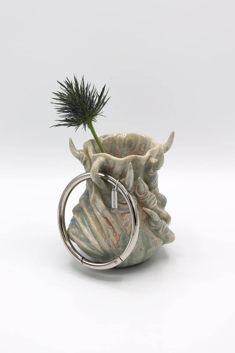 Mini vase with keychain — Crystallized Celadon Image 3