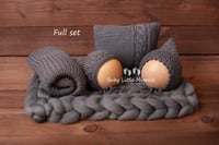Image 6 of Knitted grey set