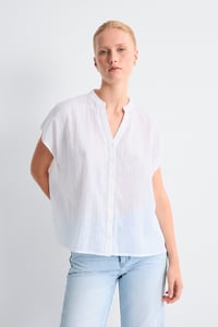 Image 2 of Blusa Blanca Sare 