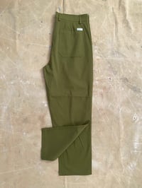 Image 3 of AQUASCUTUM ACTIVE POCKET PANT ARMY GREEN (NEW)