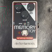 Memory Toy Analog Delay With Modulation from Electro-Harmonics
