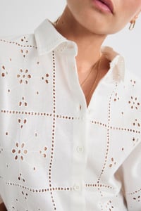 Image 1 of Camisa Blanca Java 