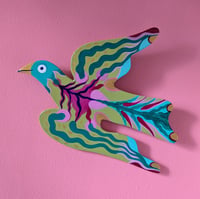 Image 1 of Wooden flying bird ~ Lime