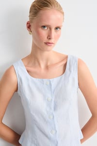 Image 3 of Top Blanco Cyra 