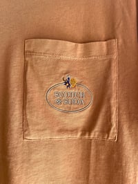 Image 6 of Camiseta Scoth & Soda Pocket Sfa en liquidación.