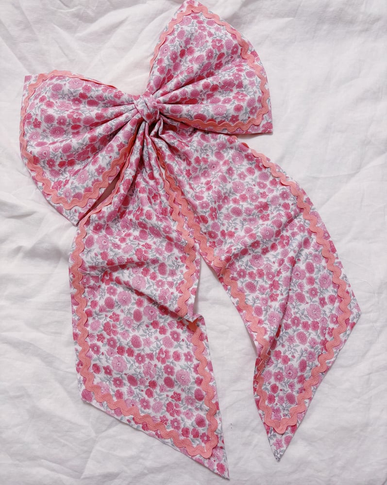 Image of Pink Floral Bow