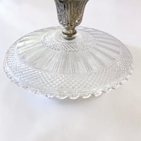 Image 8 of Coupe à fruit Art nouveau en verre taillé et socle métal argenté fin XIXe - Compotier