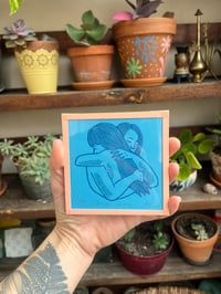 Image 2 of Jamais seul.e bleu