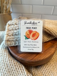 Fresh Peach Soy Wax Melts – Apple, Peach & Floral Syrup