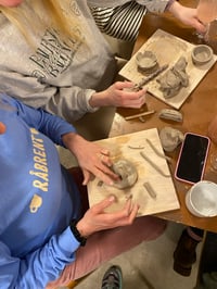 Image 2 of CLAY PLAY BALESTRAND HOTELL (18.april 19-21:30)