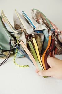 Image 3 of Tirador Naranja ZUBI 