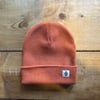CUFFED BEANIE - RUST