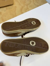 Image 10 of Vintage World Industries shoes size 10