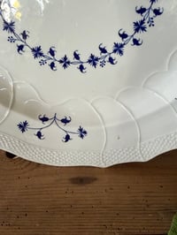 Image 3 of Grand plat en terre de fer Saint Amand et Hamage - Art de la table ancien