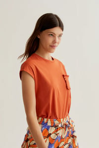 Image 6 of CAMISETA BÁSICA ALGODÓN MARRÓN 