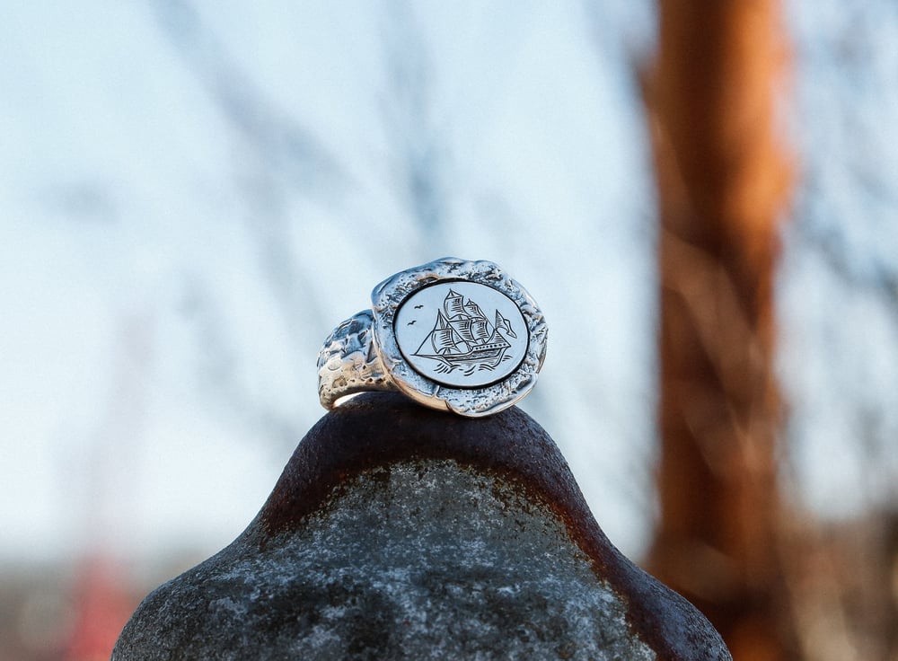 Image of Ship Signet Ring