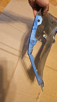 Image 17 of 70-73 240z - Early 74 260z Front lower valance corners - L/R - 002