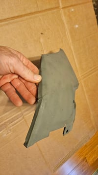 Image 13 of 70-73 240z - Early 74 260z Front lower valance corners - L/R - 006