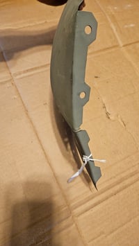 Image 14 of 70-73 240z - Early 74 260z Front lower valance corners - L/R - 006