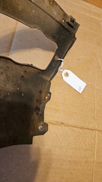 Image 13 of 70-73 240z - Early 74 260z Front lower valance corners - L/R - 005