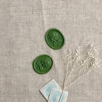 Image 5 of Handmade wax seal - hydrangea | PACK of 10