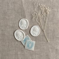 Image 6 of Handmade wax seal - hydrangea | PACK of 10