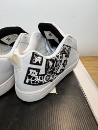 Image 5 of Vintage DC court Graffik Girls size 9