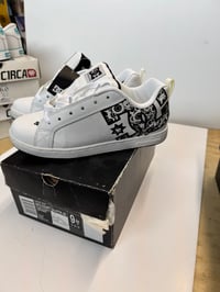 Image 7 of Vintage DC court Graffik Girls size 9