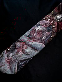 Image 3 of Eat Me Drink Me Tie