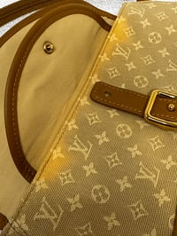 Image 4 of Preloved Authentic Louis Vuitton Marjorie Handbag in Beige