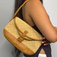Image 1 of Preloved Authentic Louis Vuitton Marjorie Handbag in Beige