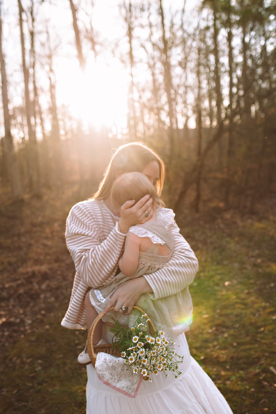 Image of Motherhood Minis-April 19th