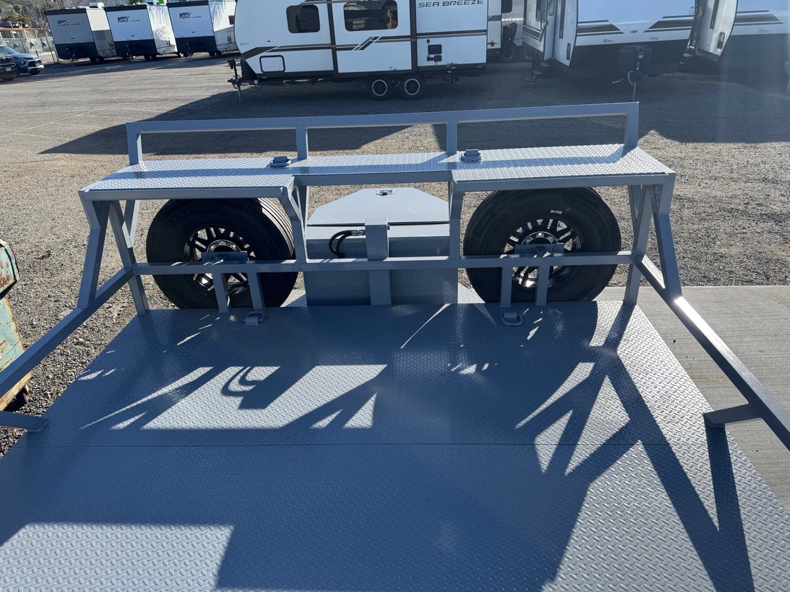 Image of 32' Racer X with top deck