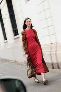 Image 1 of ABITO ARMENIA RIO FUCSIA