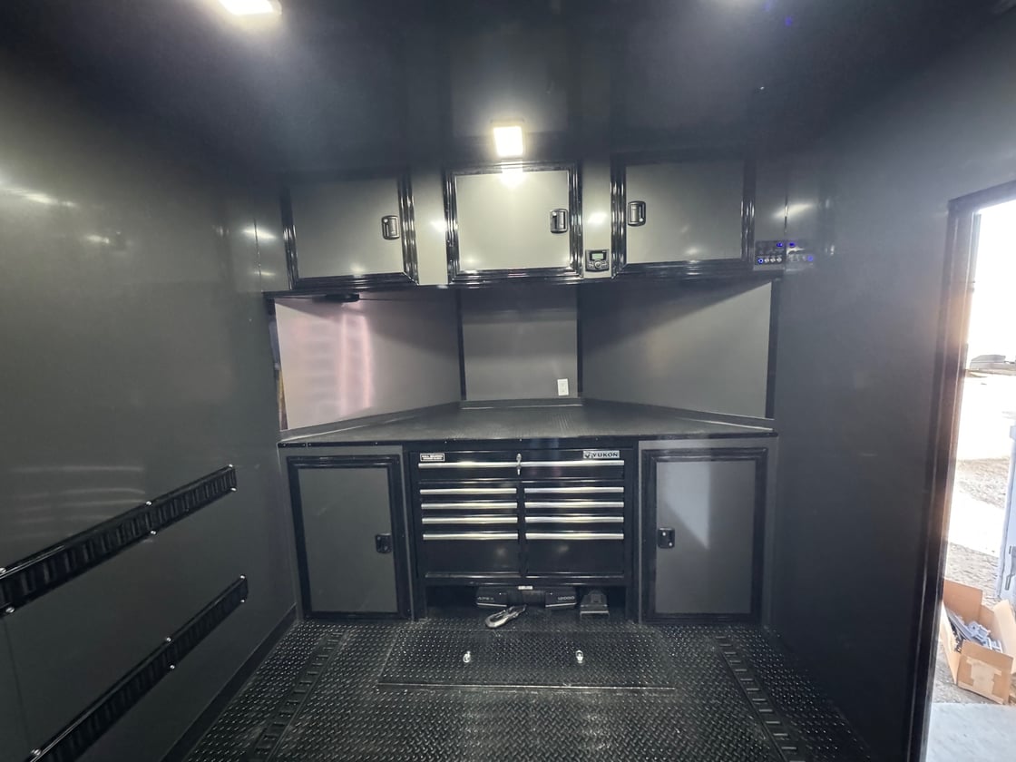 Image of 28'x106''x8' Box trailer